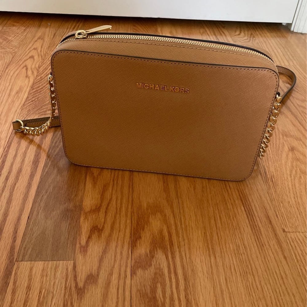 Michael Kors Jet Set East West Crossbody